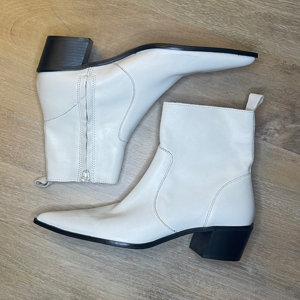 ZARA BOOTS SZ 9
